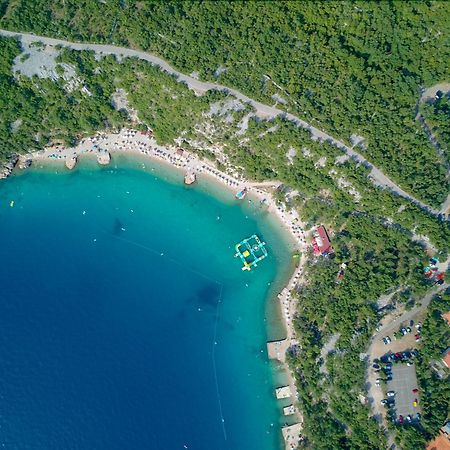 Holiday Homes Kacjak Dramalj Bagian luar foto