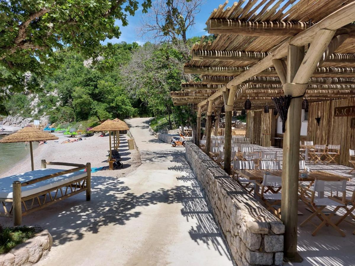 Holiday Homes Kacjak Dramalj Bagian luar foto